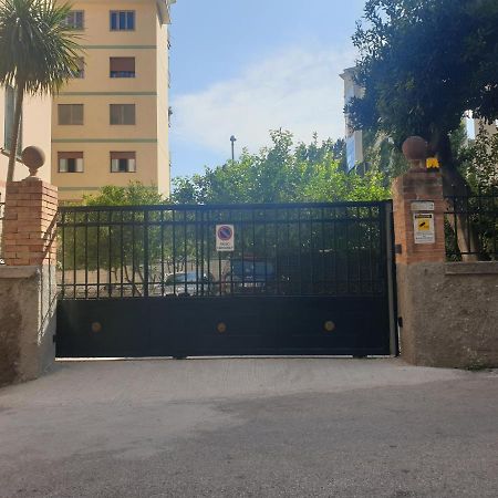 Doralice Comfort House Free Private Parking Salerno Exterior foto